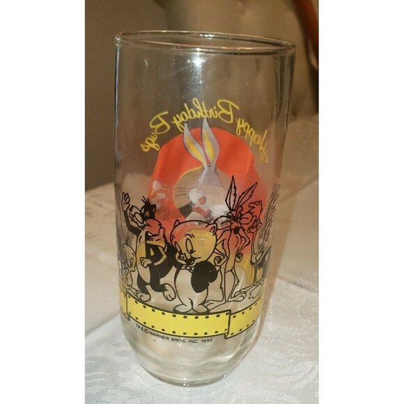 Collectable Happy Birthday Bugs Bunny 50th Warner Brothers 1990 Glass - Picture 3 of 5